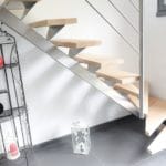 Escalier limon inox brossé et marches chêne